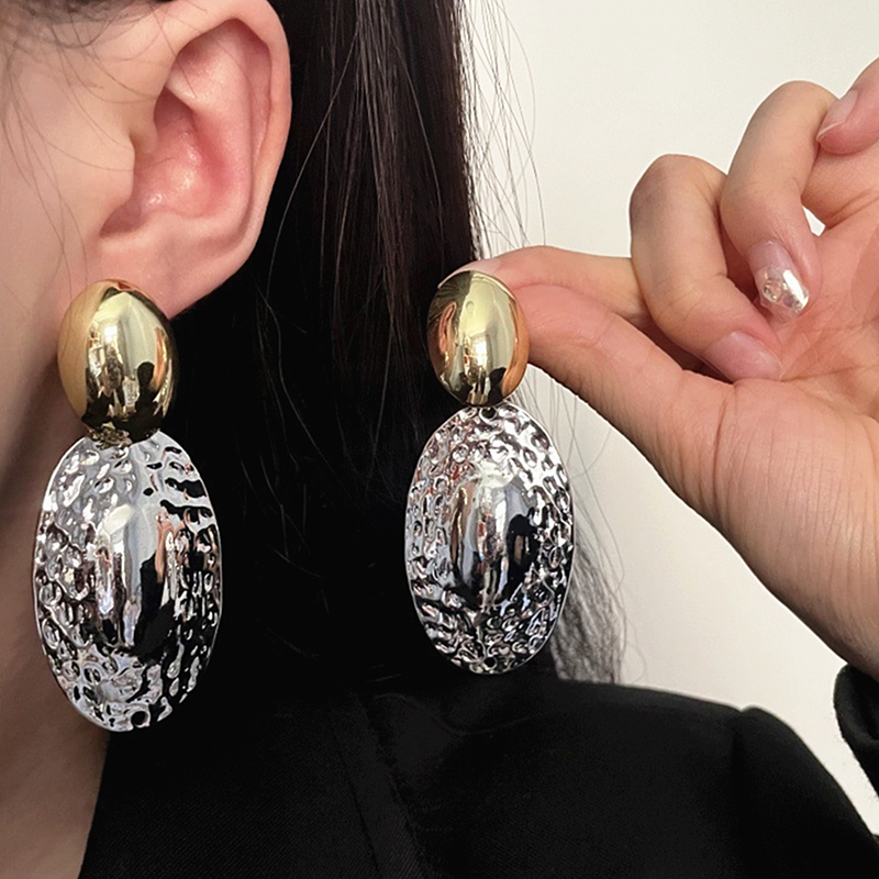 Travel Accessories Dropshipping - Metal Oval Drop Earrings for Women