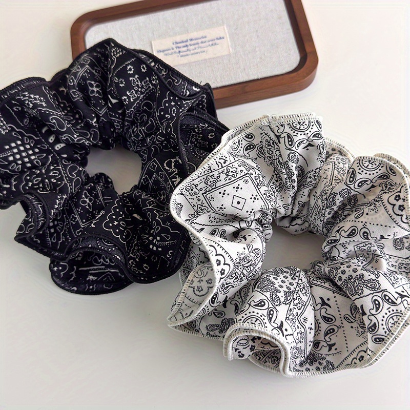 Elegant Black and White Fabric - Travel Accessories Sale recensione e prezzo