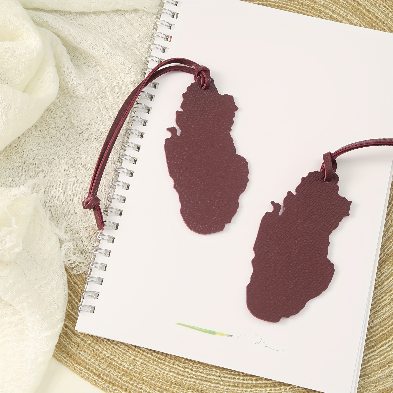 Qatar Map PU Leather Charm - E - Travel Accessories Qatar recensione e prezzo