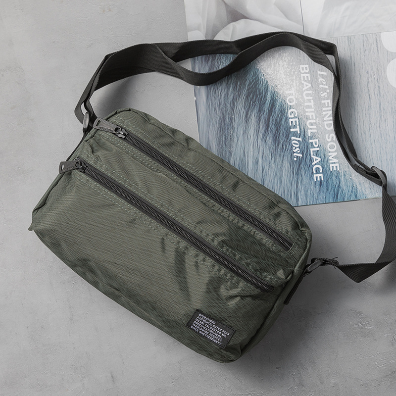 Minimalist Crossbody Sling Bag - Travel Accessories For Japan recensione e prezzo