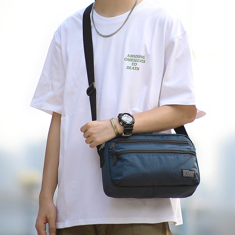 Minimalist Crossbody Sling Bag - Travel Accessories For Japan recensione e prezzo