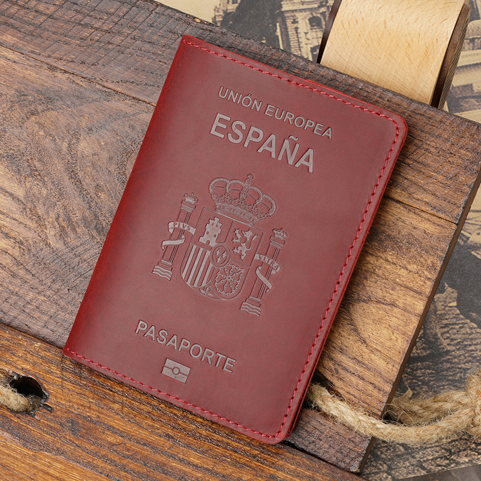 AIGUONIU High-end Spain Genuin - Travel Accessories Passport Holder recensione e prezzo